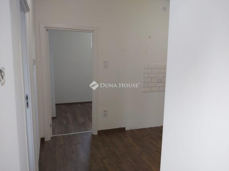 Eladó házrész Dunaharaszti