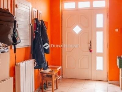 Eladó családi ház Budapest