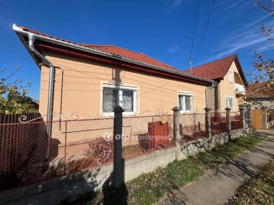 Eladó családi ház Berettyóújfalu
