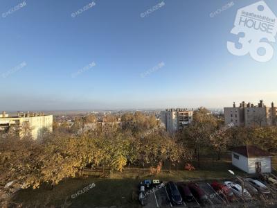 Eladó lakás Szekszárd