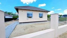 Eladó ikerház Vasad