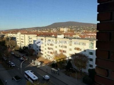Eladó lakás Pécs