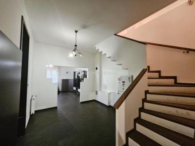 Eladó családi ház Budapest