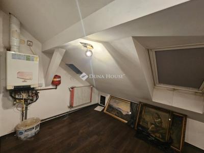 Eladó családi ház Budapest