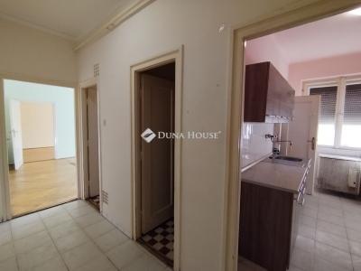 Eladó lakás Szeged