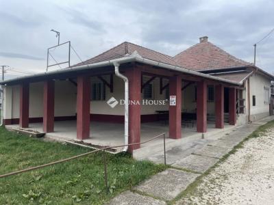 Eladó családi ház Ráckeresztúr