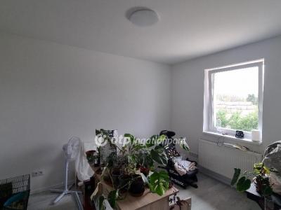 Eladó családi ház Táborfalva