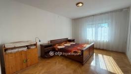 Eladó családi ház Siófok