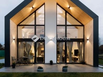 Eladó családi ház Balatonkeresztúr