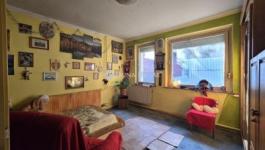 Eladó családi ház Pécel