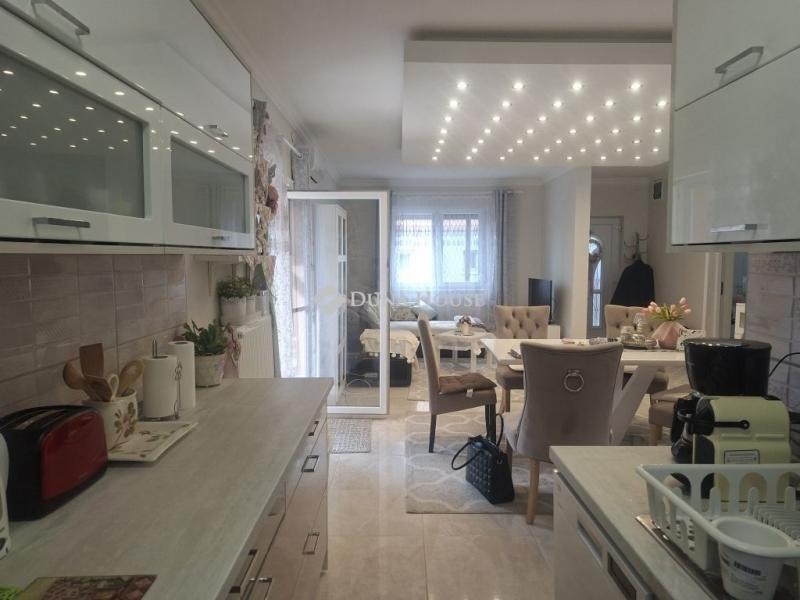 Eladó családi ház Bag