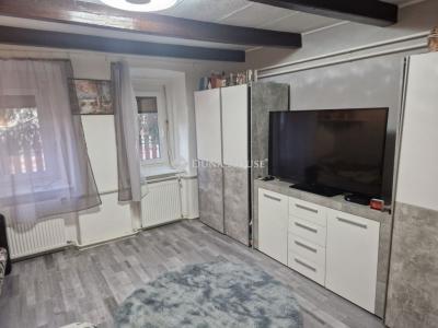 Eladó családi ház Kóka