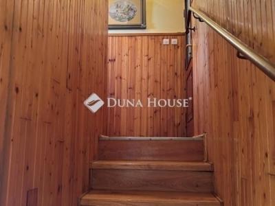 Eladó családi ház Vác