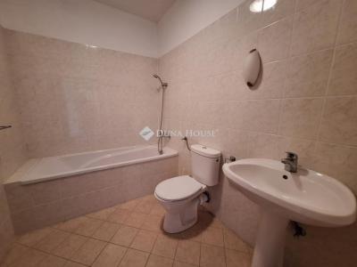 Eladó családi ház Villány