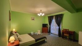 Eladó családi ház Balatonkenese