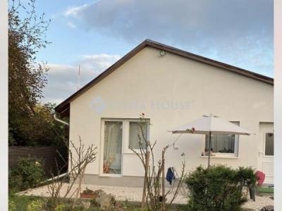 Eladó családi ház Halásztelek