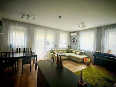 Eladó lakás Halásztelek