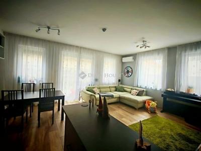 Eladó lakás Halásztelek