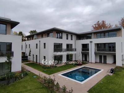 Eladó lakás Gárdony