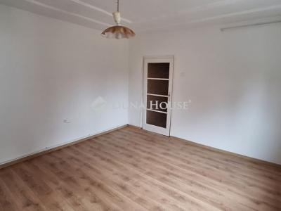 Eladó családi ház Gödöllő