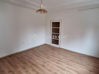 Eladó családi ház Gödöllő