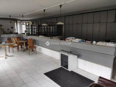 Eladó utcai bejáratú üzlethelység Budapest