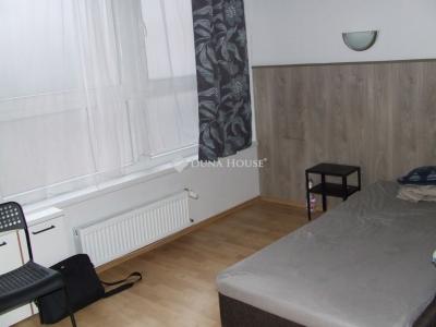 Eladó lakás Esztergom