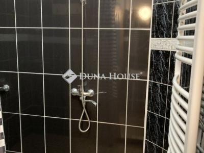 Eladó lakás Esztergom