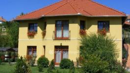 Eladó családi ház Eger