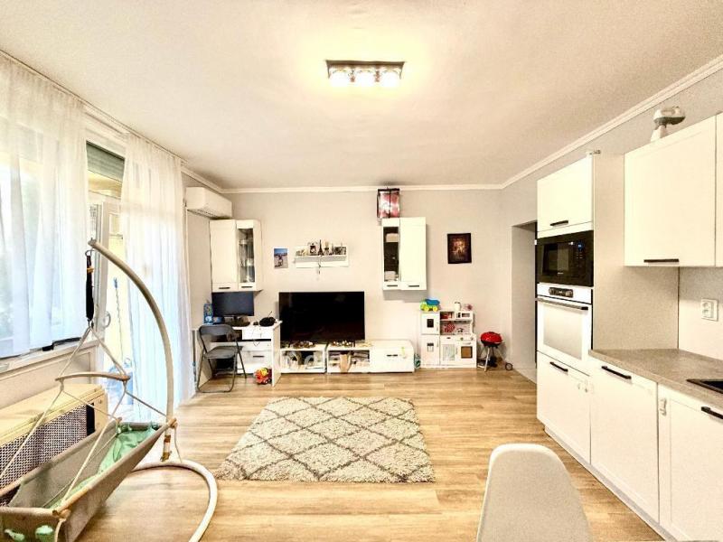 Eladó lakás Kecskemét