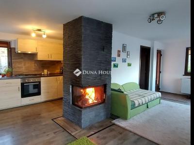 Eladó családi ház Esztergom