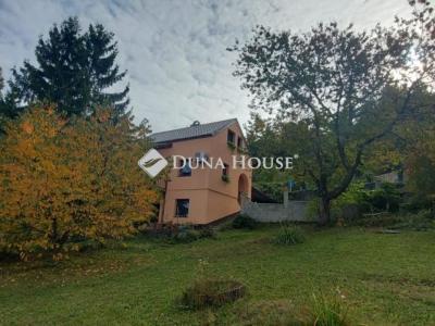 Eladó családi ház Esztergom