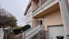 Eladó családi ház Vecsés