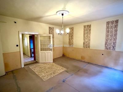 Eladó lakás Szeged