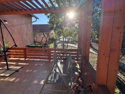 Eladó családi ház Nyúl