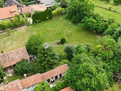 Eladó lakóövezeti telek Gyömrő