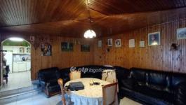 Eladó családi ház Lőrinci