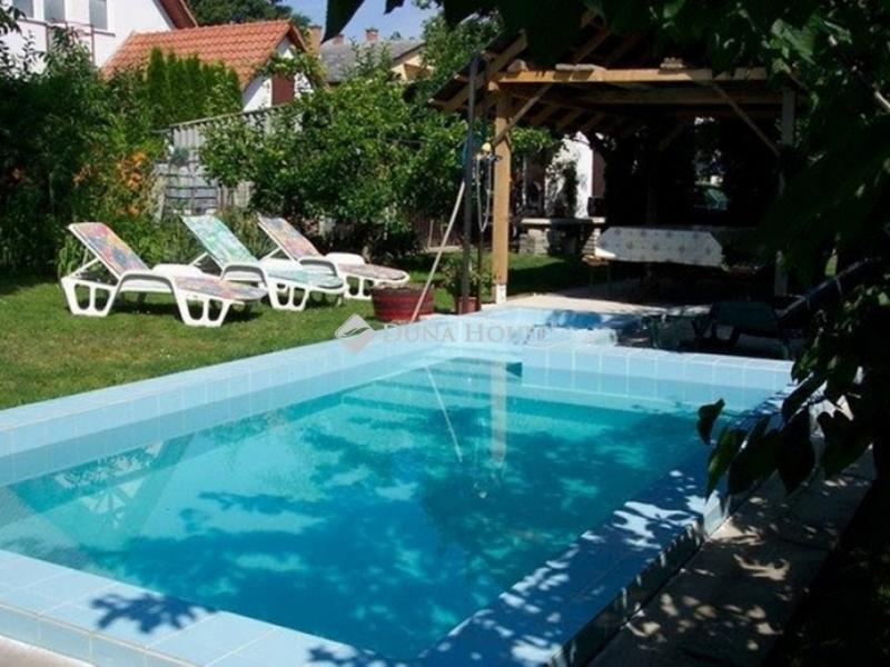 Eladó családi ház Balatonföldvár