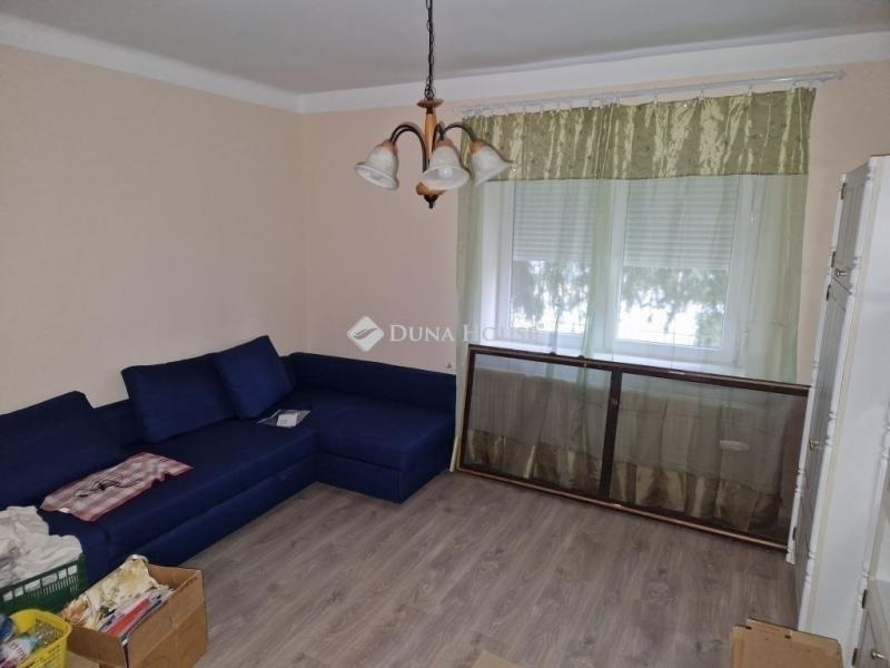 Eladó családi ház Monor