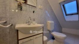 Eladó családi ház Balatonkenese