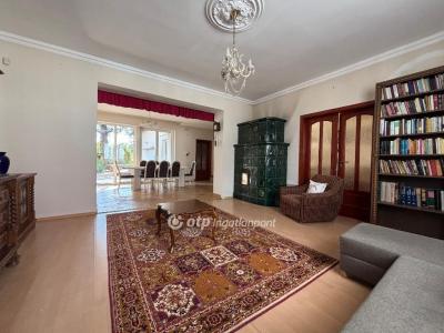 Eladó családi ház Eger