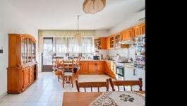 Eladó családi ház Budapest