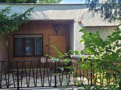 Eladó családi ház Balatonalmádi