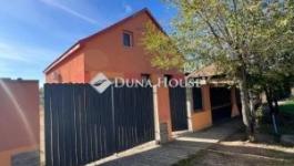 Eladó családi ház Ócsa