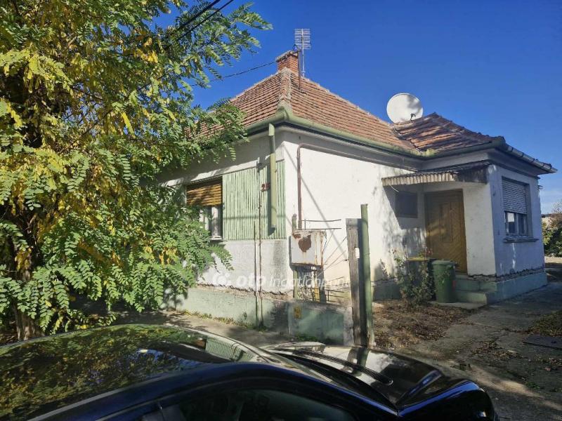 Eladó családi ház Kalocsa