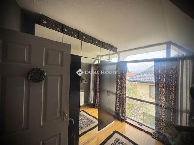 Eladó családi ház Budapest