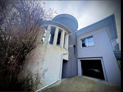 Eladó családi ház Budapest