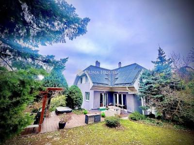 Eladó családi ház Budapest