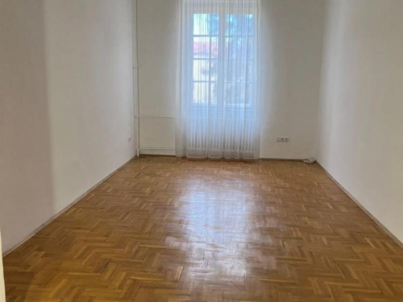 Eladó lakás Debrecen