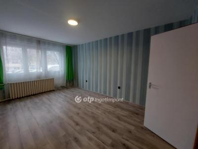 Eladó lakás Pécs